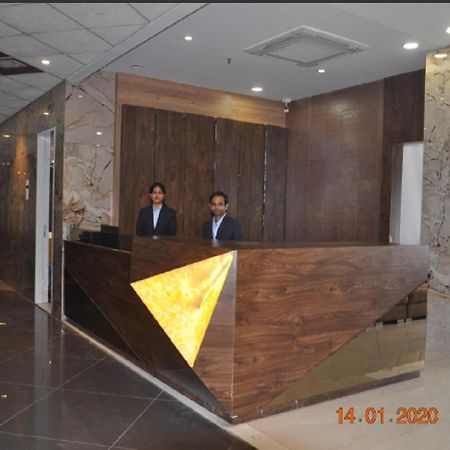 Meridian Hotel & Banquet Surat Exterior photo